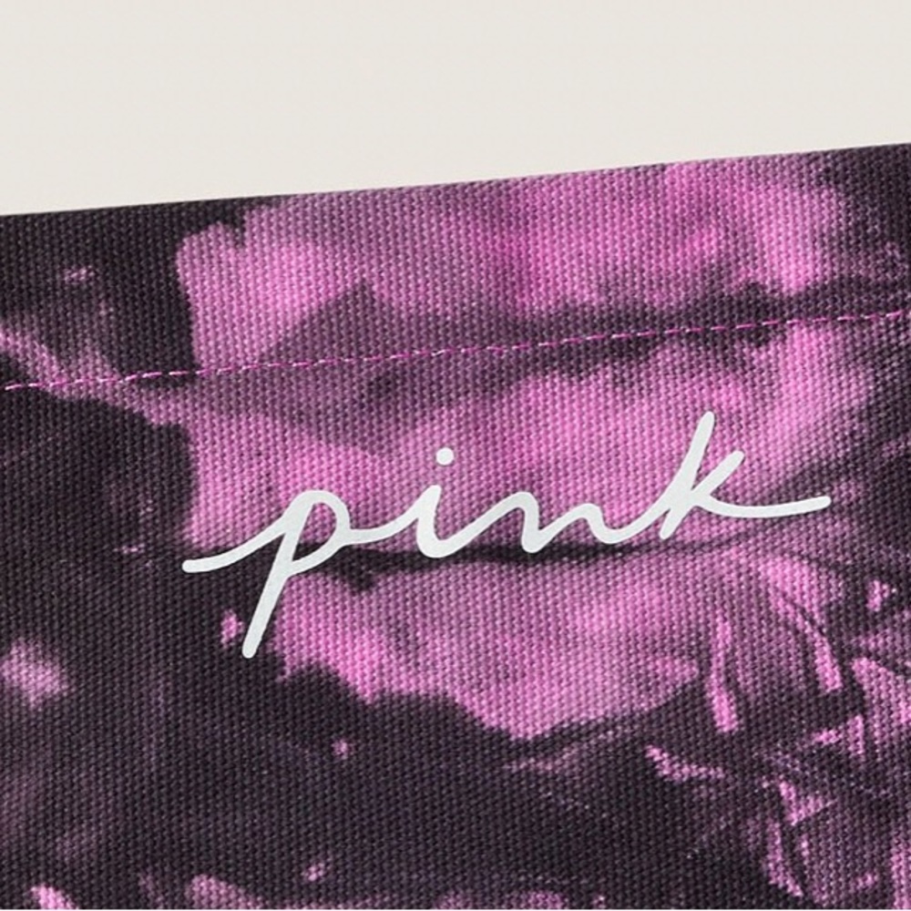 Victoria’s Secret Pink Classic Canvas Tote Bag 💕 Chill Raspberry Tie-dye 💕 NWT - Picture 2 of 4